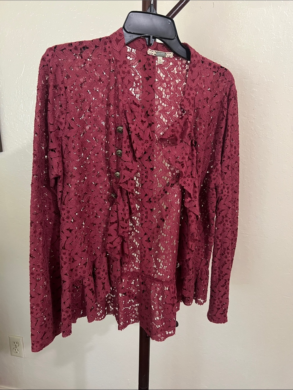 gimmicks by BKE Burgundy Lace Open Cardigan